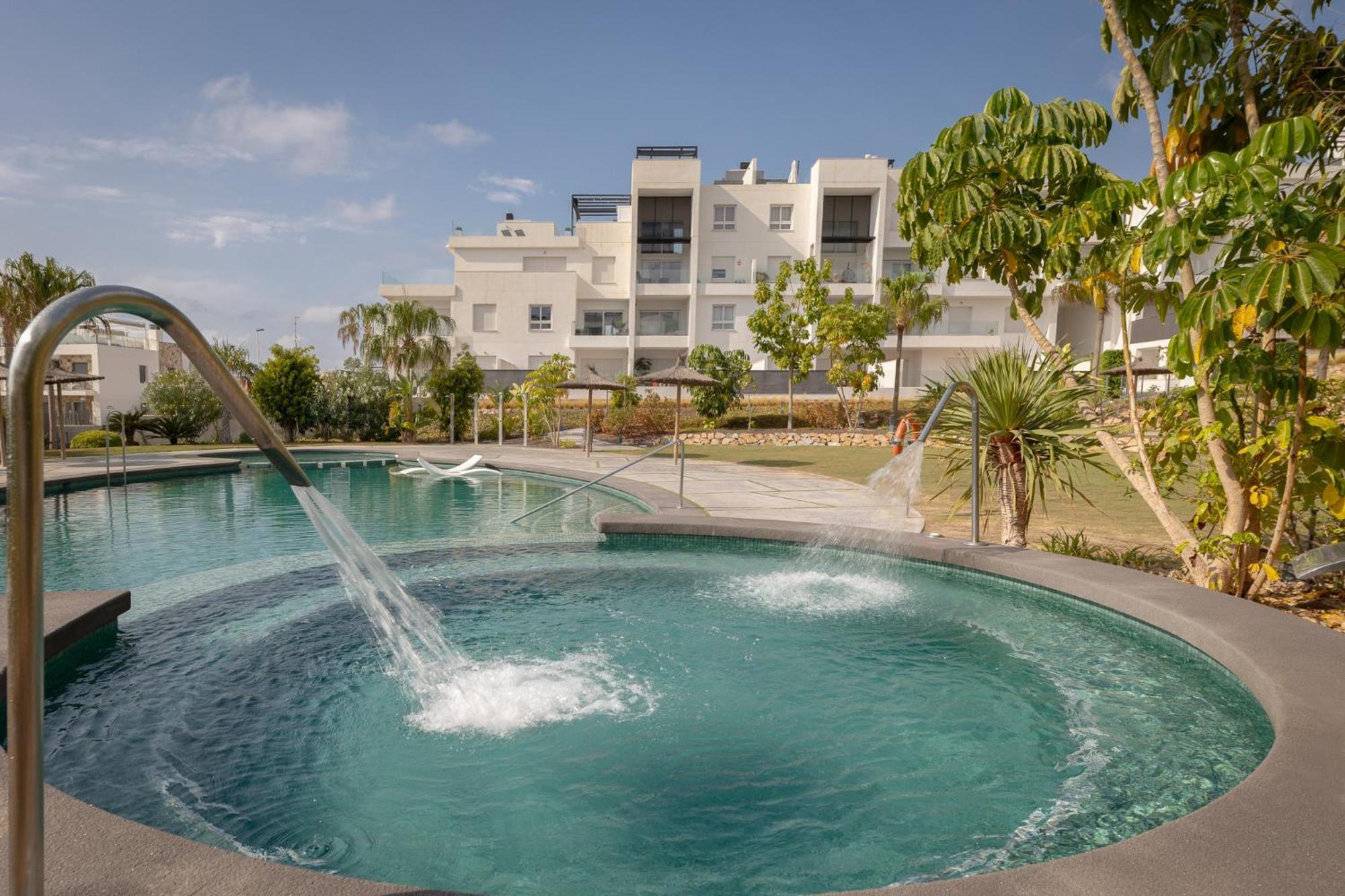 Apartment Laura Residence Bali Alicante Dış mekan fotoğraf